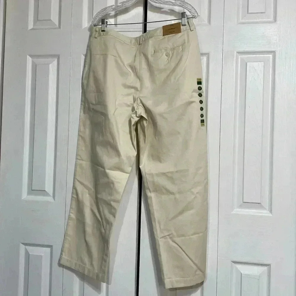 L.L. Bean NWT wrinkle free favorite fit cotton cream pants size 14P - Picture 5 of 6